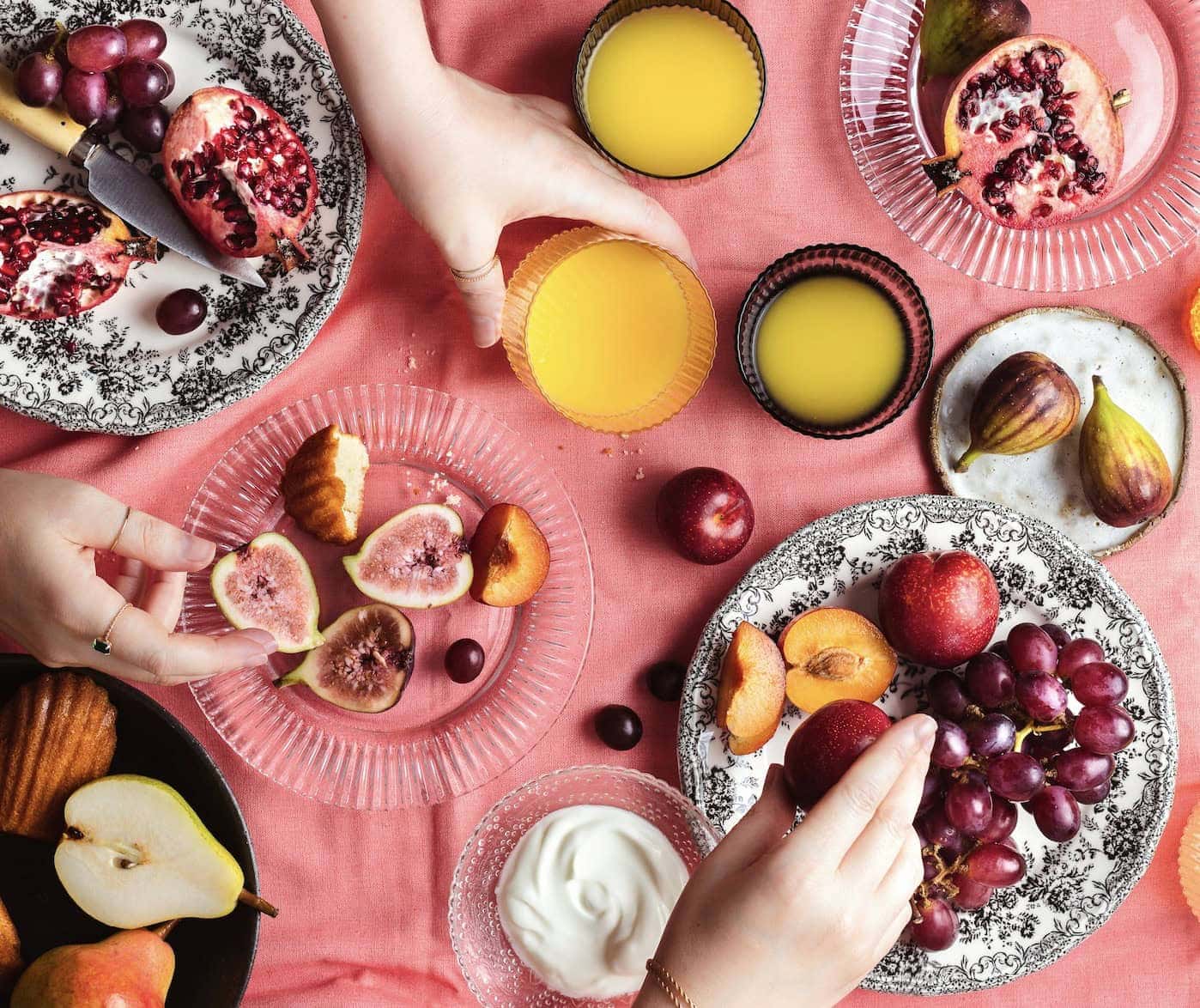 Galentine’s Day Food & Drink Ideas That Are Festive and Deliciously Doable (2026) | Peerspace