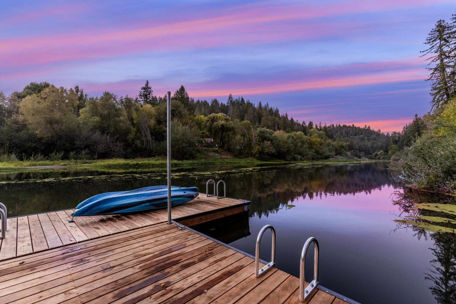 Fishing Gender Reveal Ideas that Reel in the Fun (2026) | Peerspace