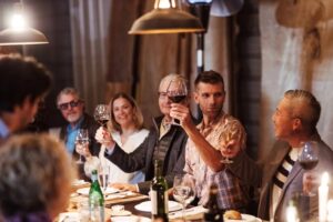 Friendsgiving Location Ideas: Unforgettable Places to Host (2026) | Peerspace