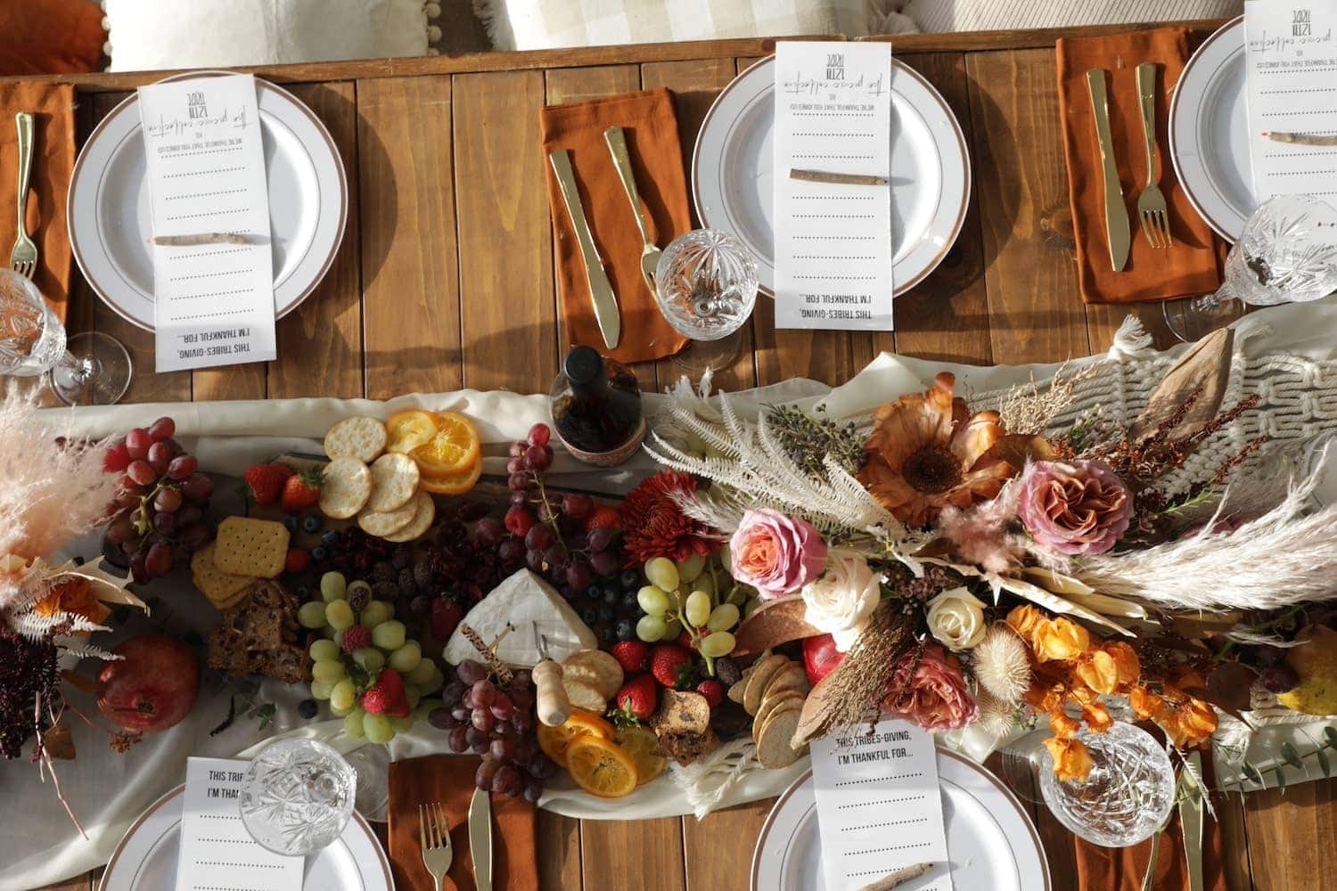 8 Inspiring Friendsgiving Theme Ideas (2026) | Peerspace