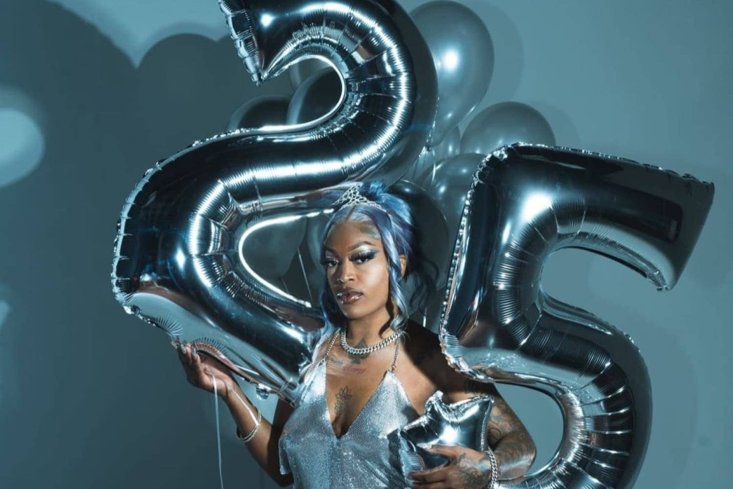 20+ 25th Birthday Party Ideas to Celebrate in Style (2026) | Peerspace