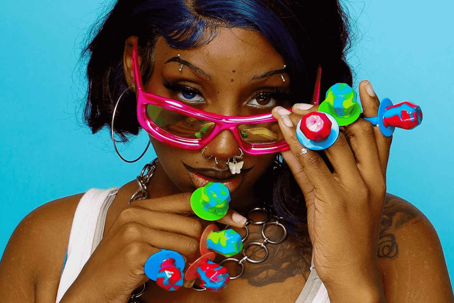 16 Unique Ideas for the Ultimate 90s Theme Party (2026) | Peerspace